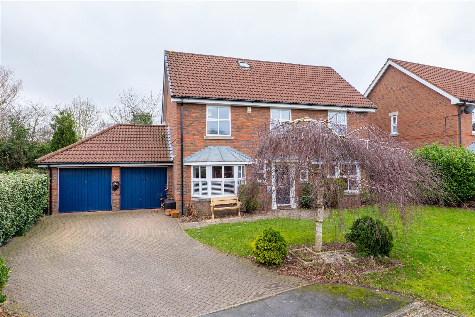 4 bed property in Loxwood Close, Preston